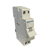 Hager SFT140 1-pole, 40A Centre Off Modular Changeover Switch with Top Common Point