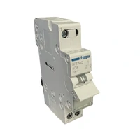 Hager SFT140 1-pole, 40A Centre Off Modular Changeover Switch with Top Common Point
