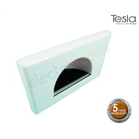 Tesla Reverse Wall Plate with Bristle Opening